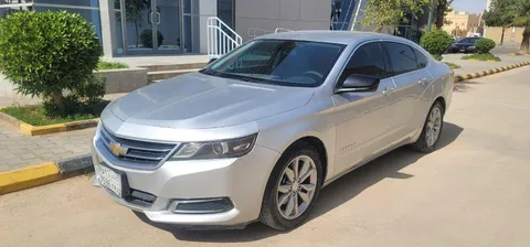 Discover undefined undefined Exterior Interior Images.Find all aspects and details of cars.