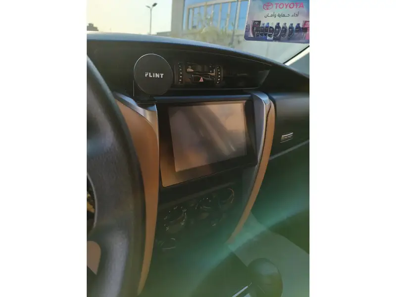 Discover undefined undefined Exterior Interior Images.Find all aspects and details of cars.