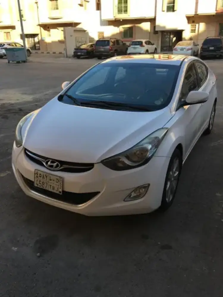 hyundai hyundai-elantra image Hyundai Elantra 2014
