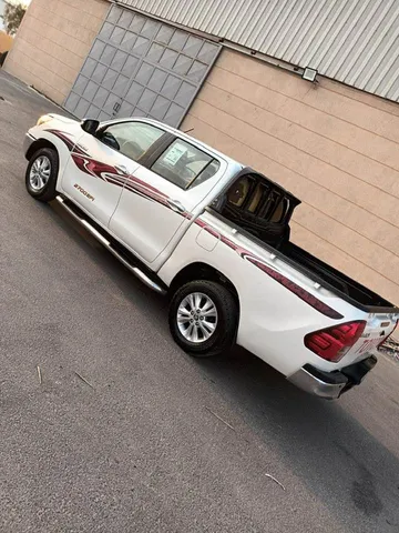 Toyota Hilux 2016
