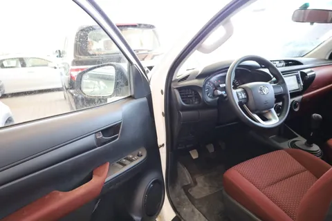 New Toyota Hilux 2.4L GL 2 Double Cab M/T 4x4 2023
