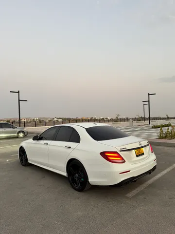 Mercedes-Benz 300 2019