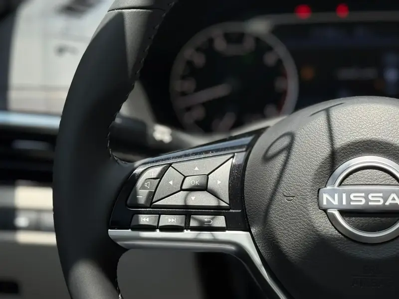 Nissan Altima 2025