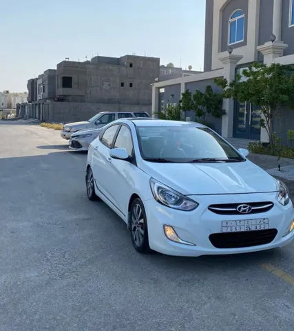 Discover undefined undefined Exterior Interior Images.Find all aspects and details of cars.