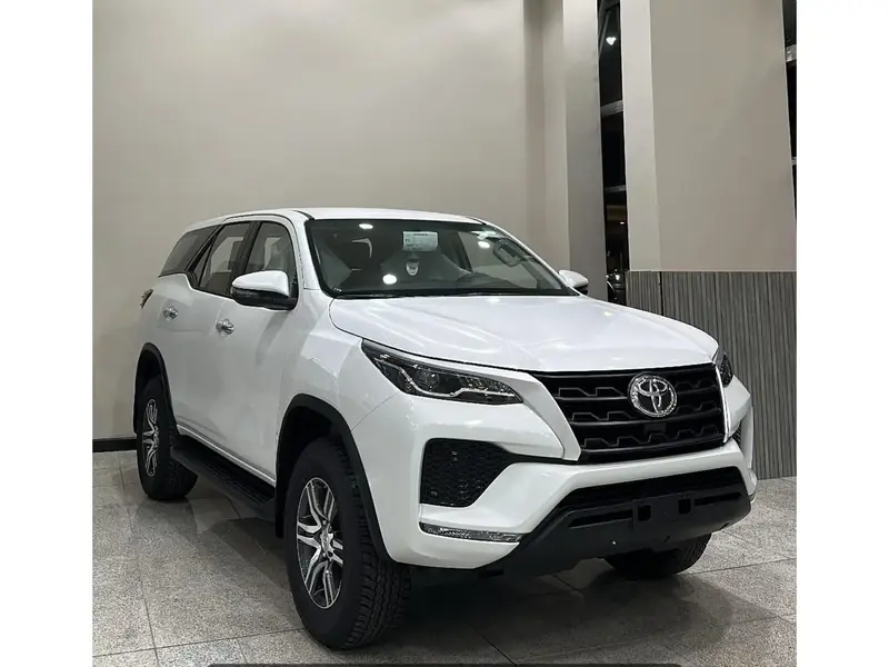 toyota toyota-fortuner image Toyota Fortuner 2025