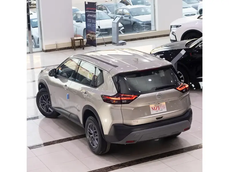 Nissan X-Trail 2025