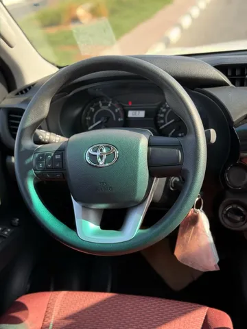 New Toyota Hilux 2.4L GL 2 Double Cab DSL M/T 4x4 2025