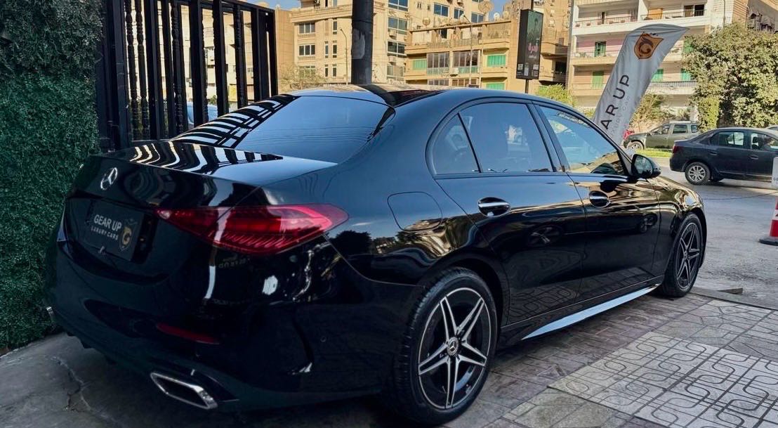 مرسيدس بنز C Class 2024