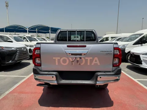 New Toyota Hilux 2025