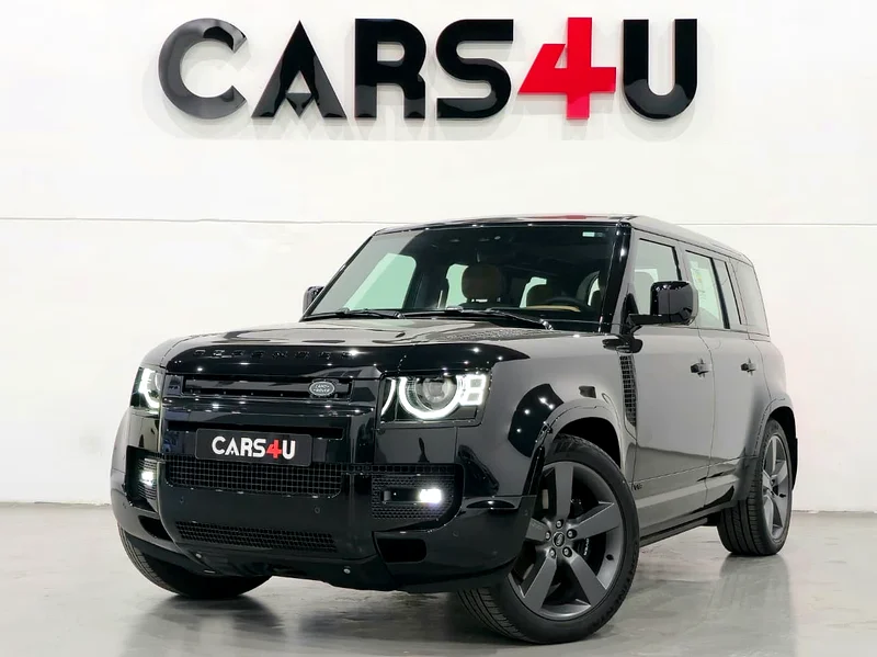 لاند روفر ديفندر 2025