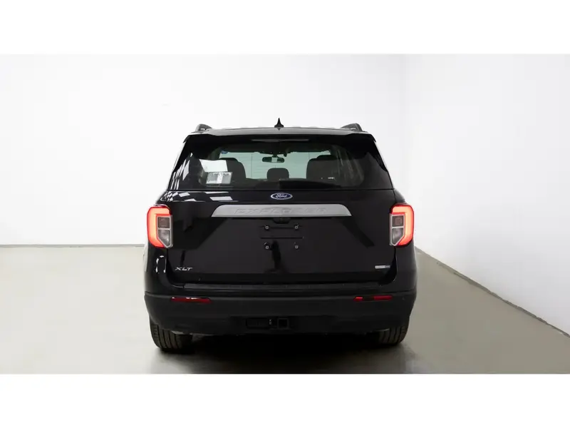 Discover undefined undefined Exterior Interior Images.Find all aspects and details of cars.