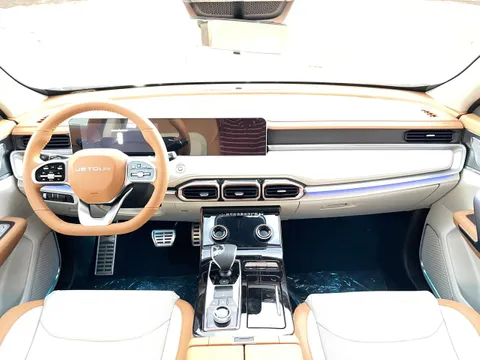 New Jetour X70 Plus 1.6T Luxury 7 Seater 2025