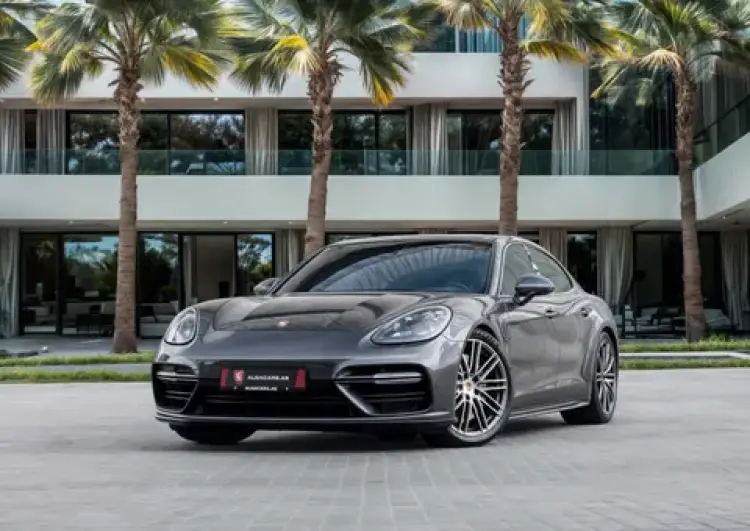 porsche panamera image Porsche Panamera 2017