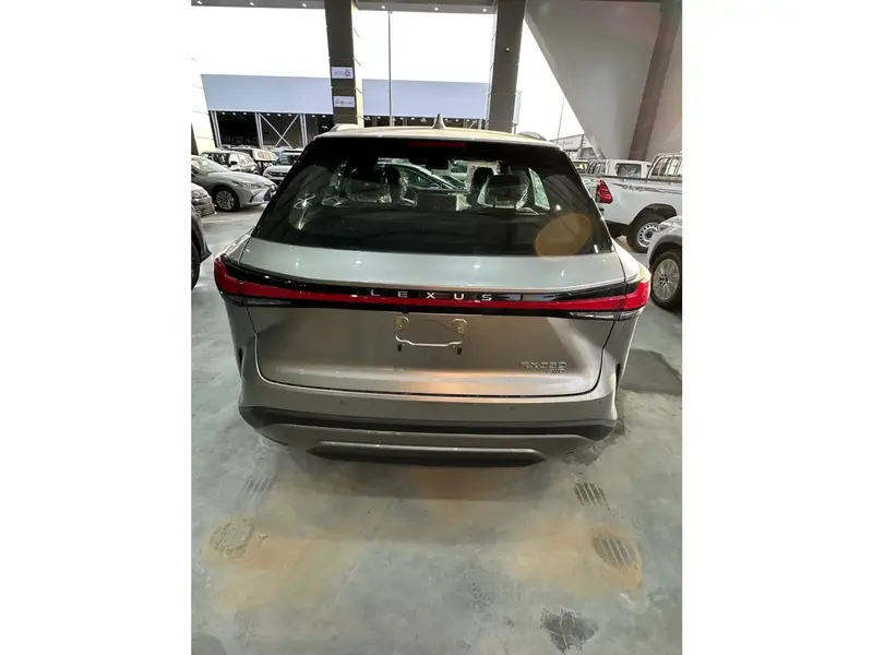 Lexus RX 2025