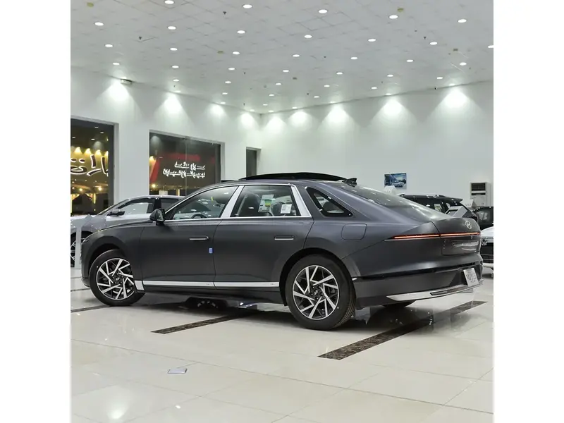 Hyundai Azera 2025