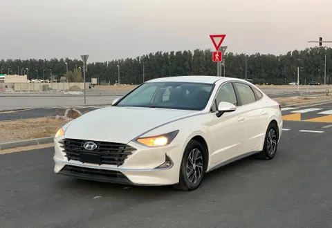 Hyundai Sonata 2.0L Hybrid SE 2020