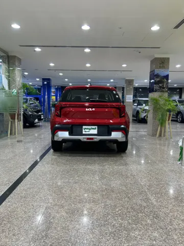 Discover undefined undefined Exterior Interior Images.Find all aspects and details of cars.