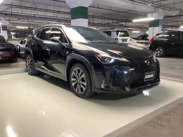 lexus lexus-ux image Lexus UX 200 2021
