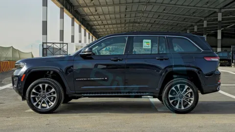 New Jeep Grand Cherokee 3.6L Overland 2024