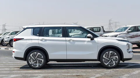 New Mitsubishi Outlander 2.5L GLX High Line AWD 2025