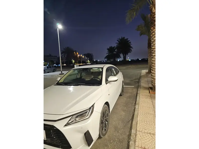 Toyota Yaris 2023