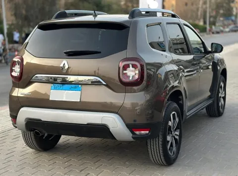 Discover undefined undefined Exterior Interior Images.Find all aspects and details of cars.