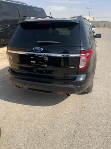 Ford Explorer 3.5LV6 XLT 2015