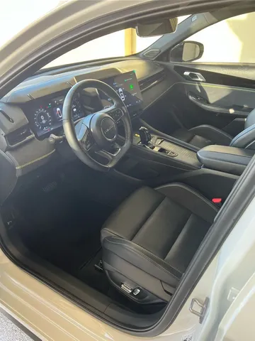 Discover undefined undefined Exterior Interior Images.Find all aspects and details of cars.