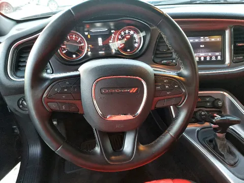 Dodge Challenger 2019