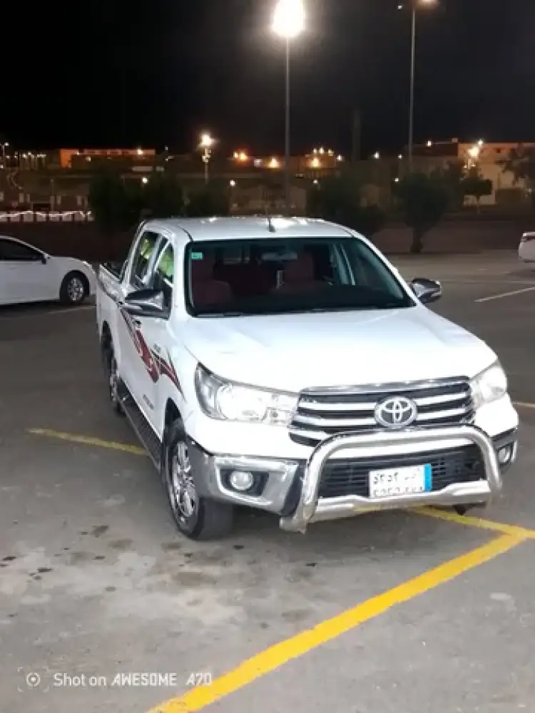 toyota toyota-hilux image Toyota Hilux 2016