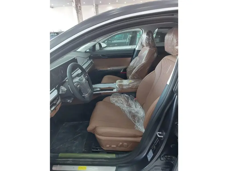Hyundai Azera 2025