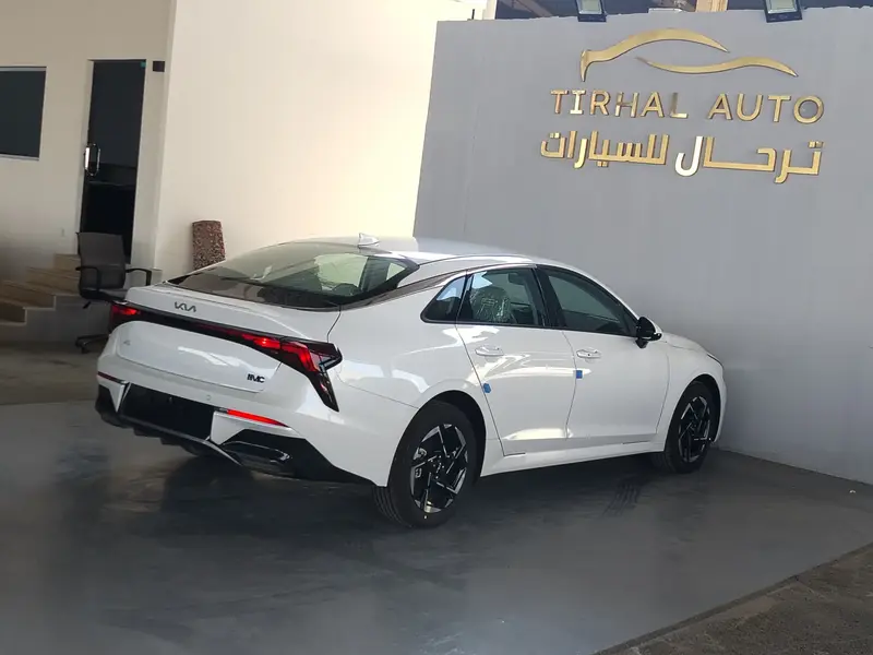 KIA K5 2024