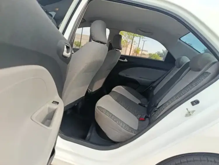 kia kia-pegas image Kia Pegas 1.4L MPI 2021
