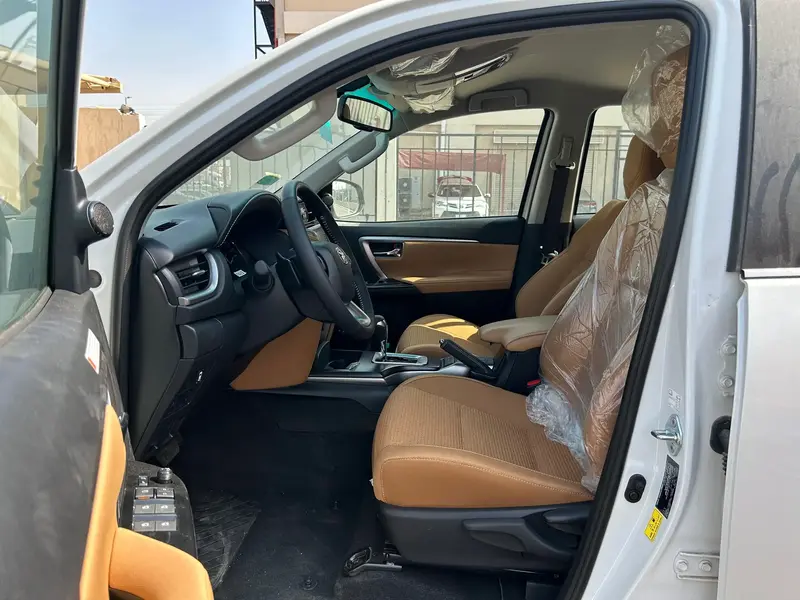 Toyota Fortuner 2024