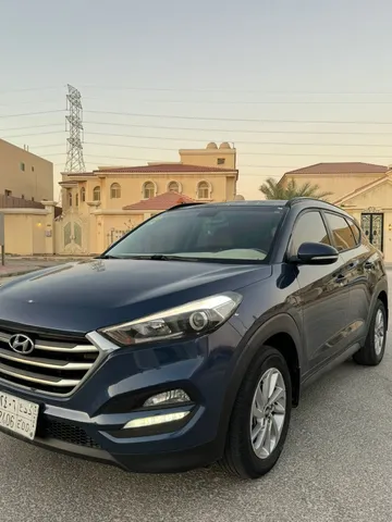 Discover undefined undefined Exterior Interior Images.Find all aspects and details of cars.