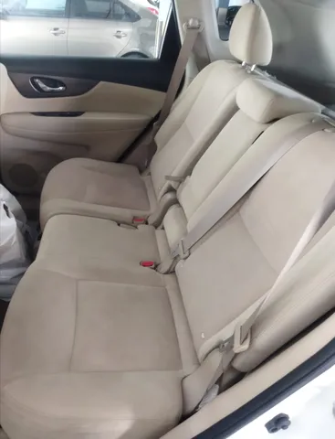 Discover undefined undefined Exterior Interior Images.Find all aspects and details of cars.