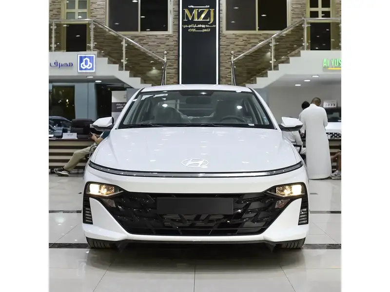 Discover undefined undefined Exterior Interior Images.Find all aspects and details of cars.