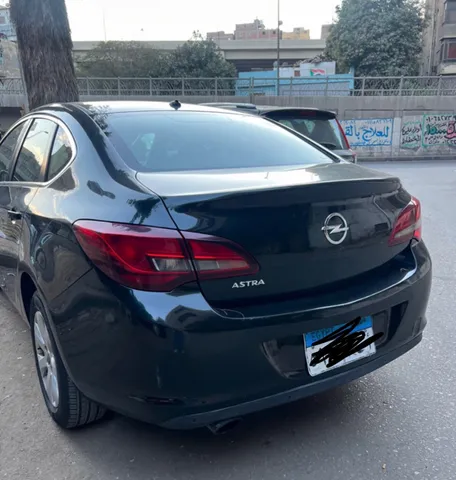 Opel Astra Turbo 2021
