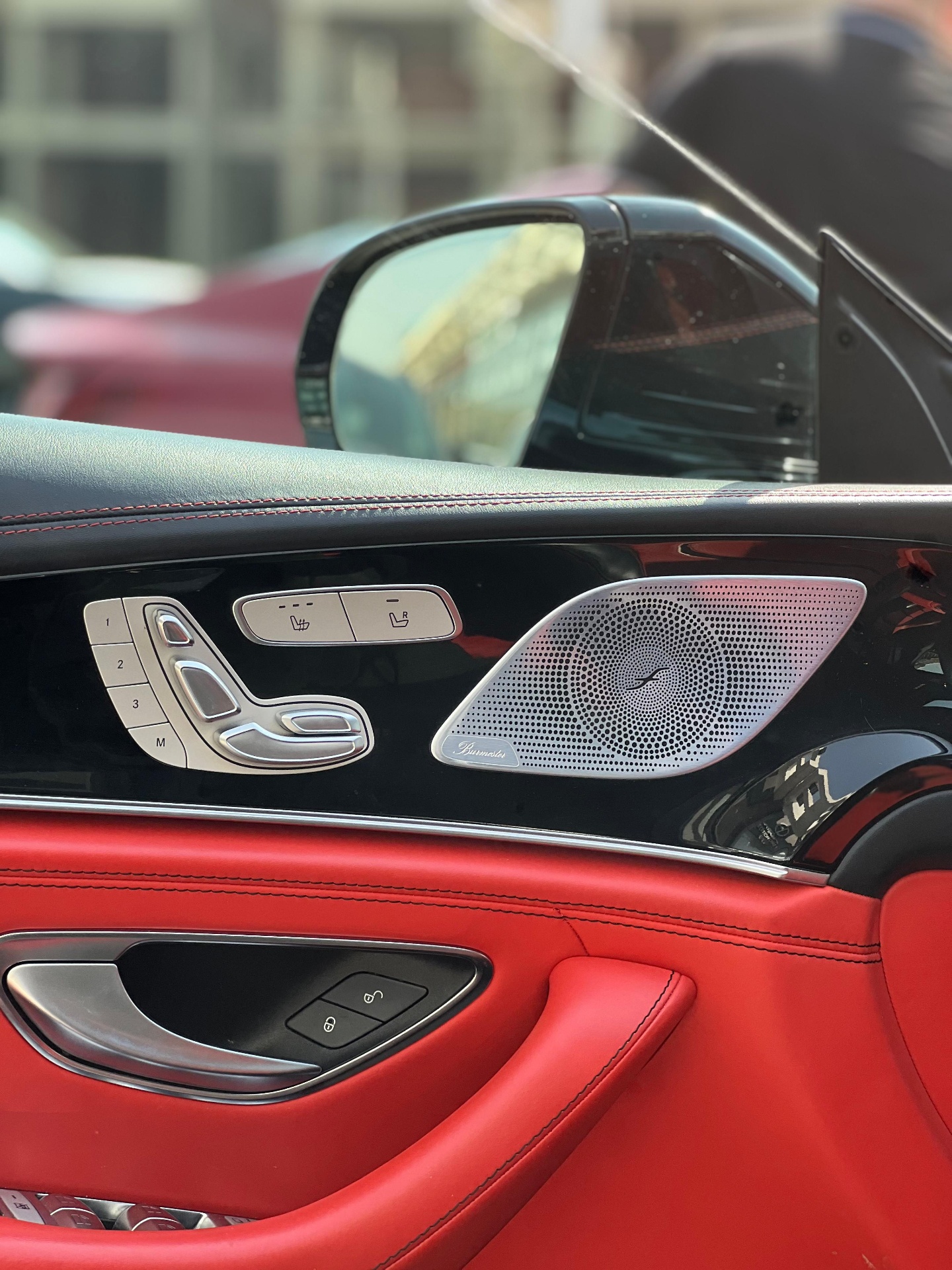 مرسيدس بنز جي تي اس 2021