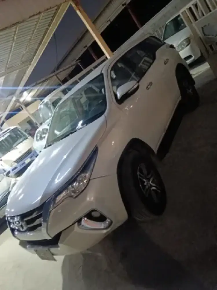 toyota toyota-fortuner image Toyota Fortuner 2017