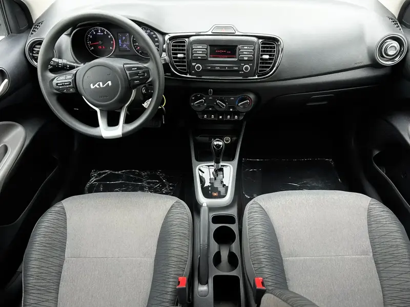 KIA Pegas 2025