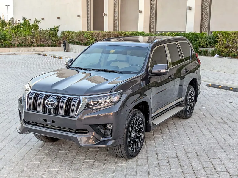 تويوتا برادو 2011