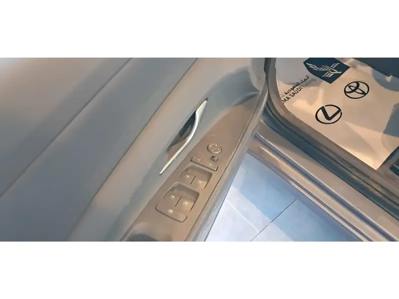 Hyundai Elantra 2025