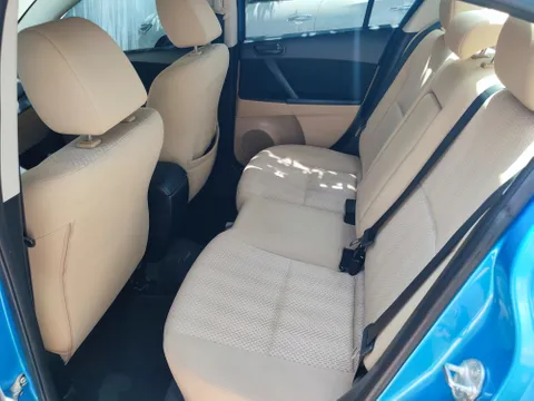 Mazda 3 Sedan 1.6L 2010