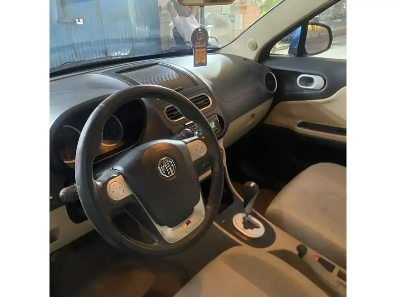 MG 3 2015