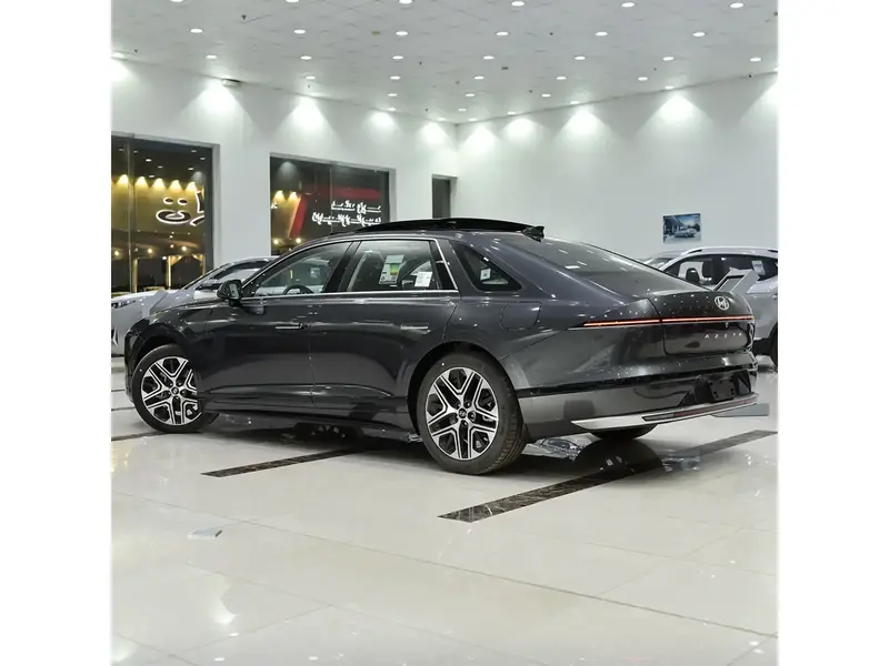 Hyundai Azera 2025