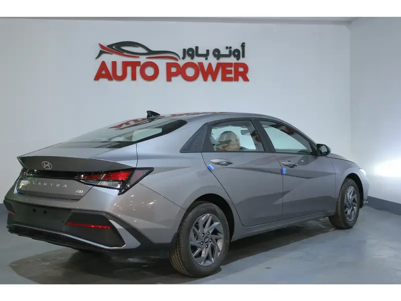 Hyundai Elantra 2025
