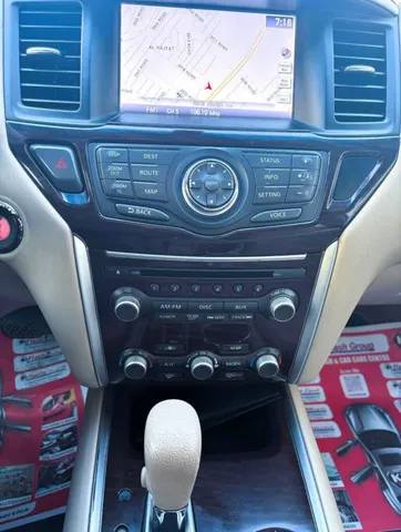 Nissan Pathfinder 3.5L SL 2WD 2014