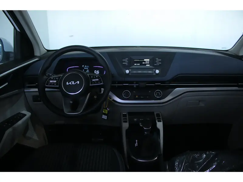 KIA Carens 2025