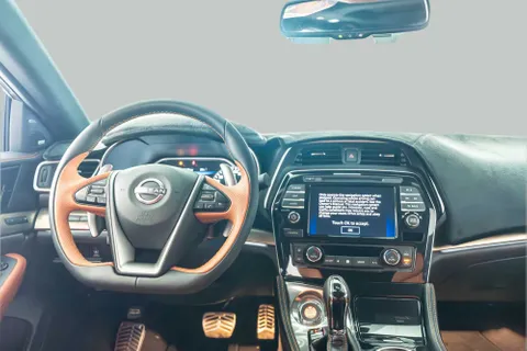 Discover undefined undefined Exterior Interior Images.Find all aspects and details of cars.